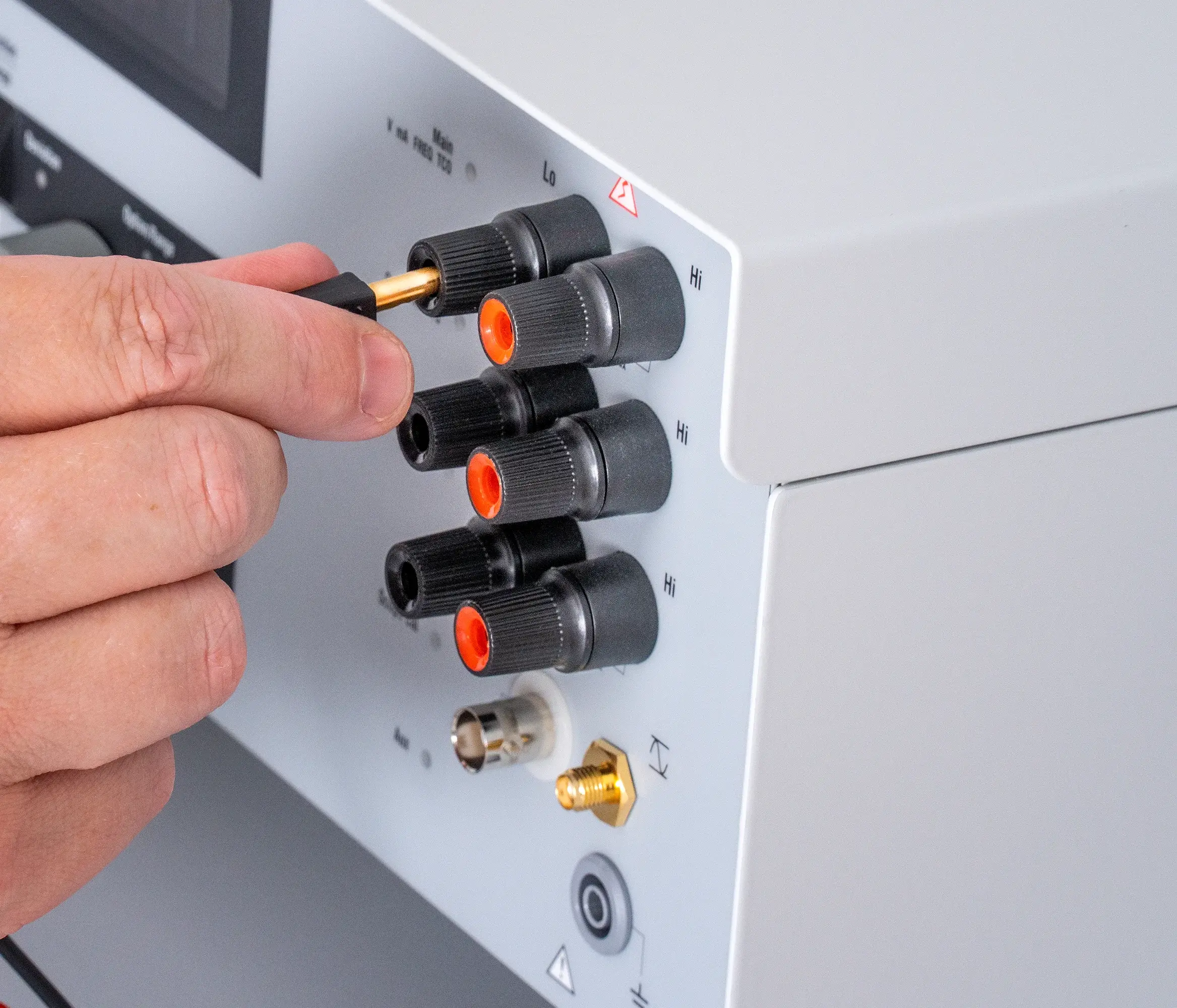5025c-s2-multifunction-calibrator_g7